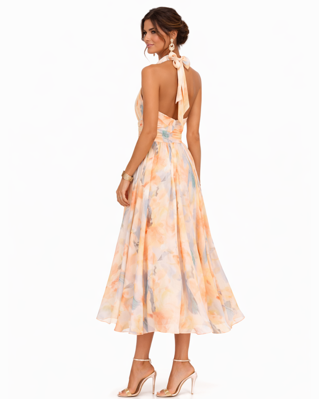 A tie-neck maxi dress with a watercolor pattern - an elegant summer look 3