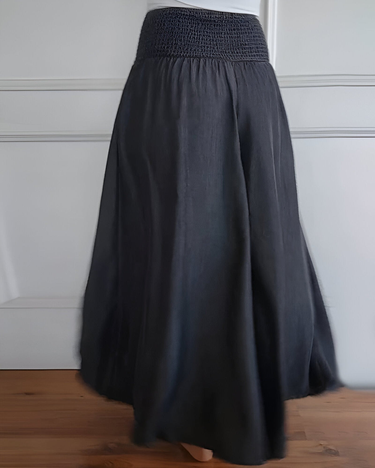 Women's Wide Leg Pants with Smocked Waist and Pockets