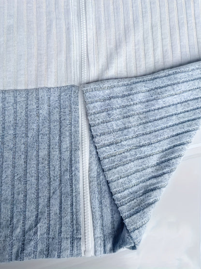 Cecilia | Textured Colour-Block Hooded Jacket 3