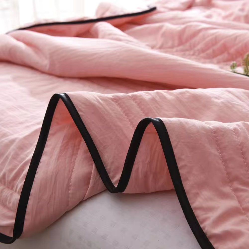 Everchill Ice Cooling Blanket Keeps you comfortable and cool all night long 6