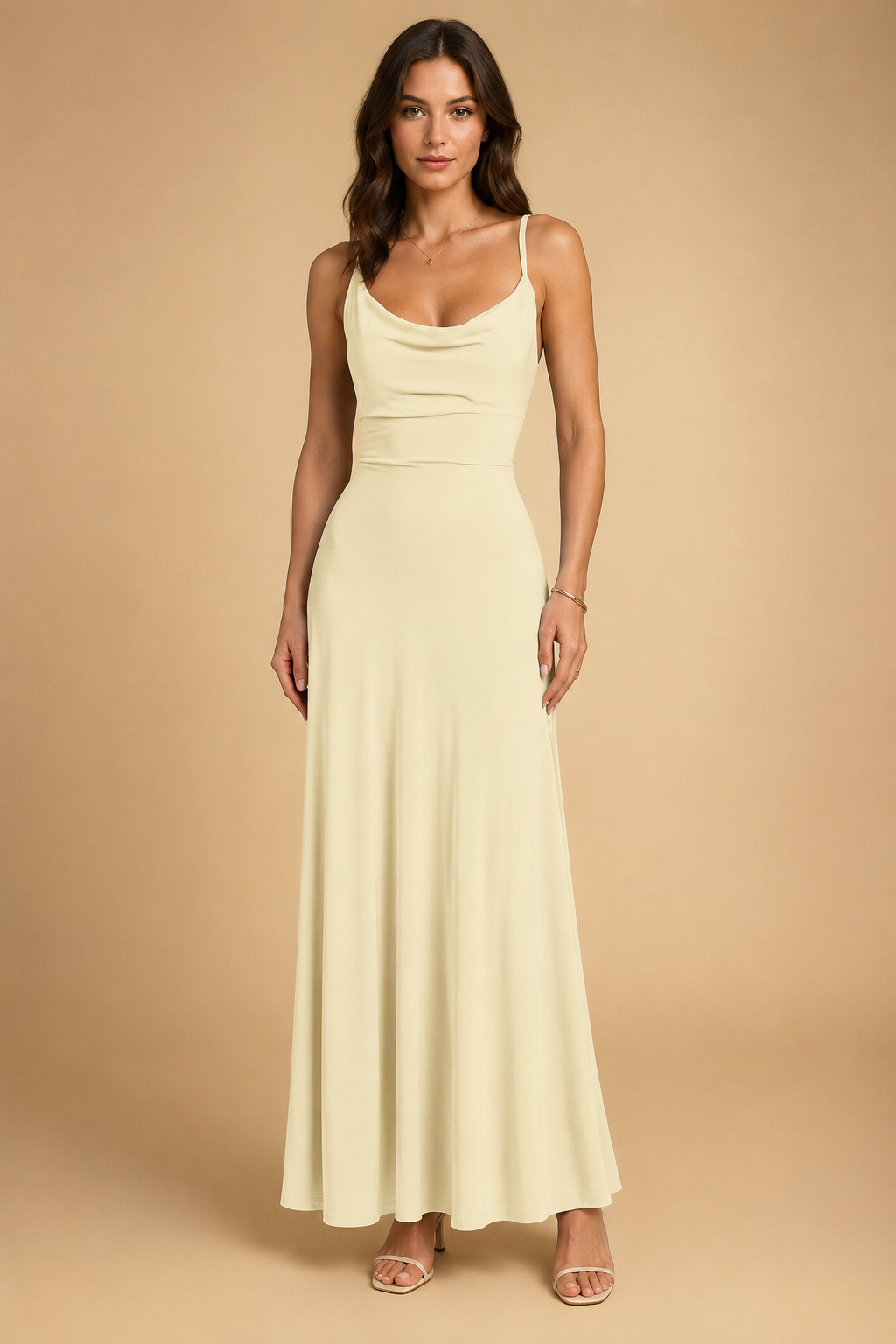 FREYA | Stylish elegance and sustainability in this maxi dress 0
