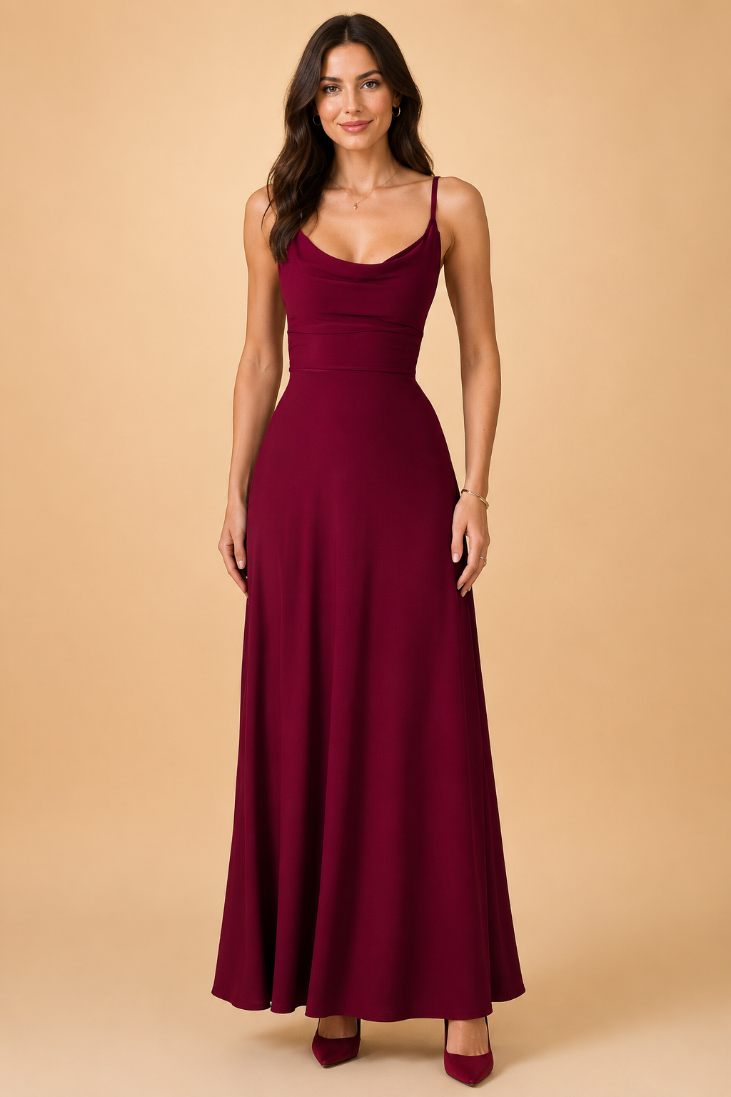 FREYA | Stylish elegance and sustainability in this maxi dress 7