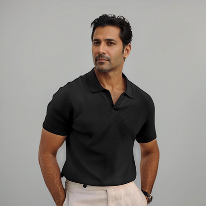 Men's Fine Knit Polo Shirt with Open Collar and Short Sleeves