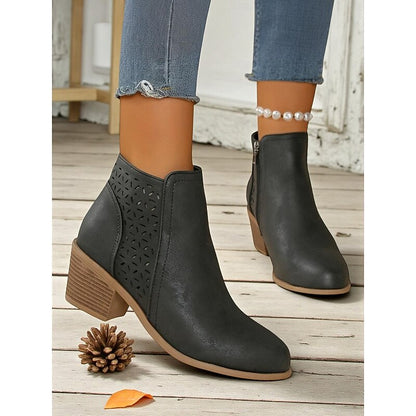 Hollis | Cutout Low-Heel Ankle Boots 10
