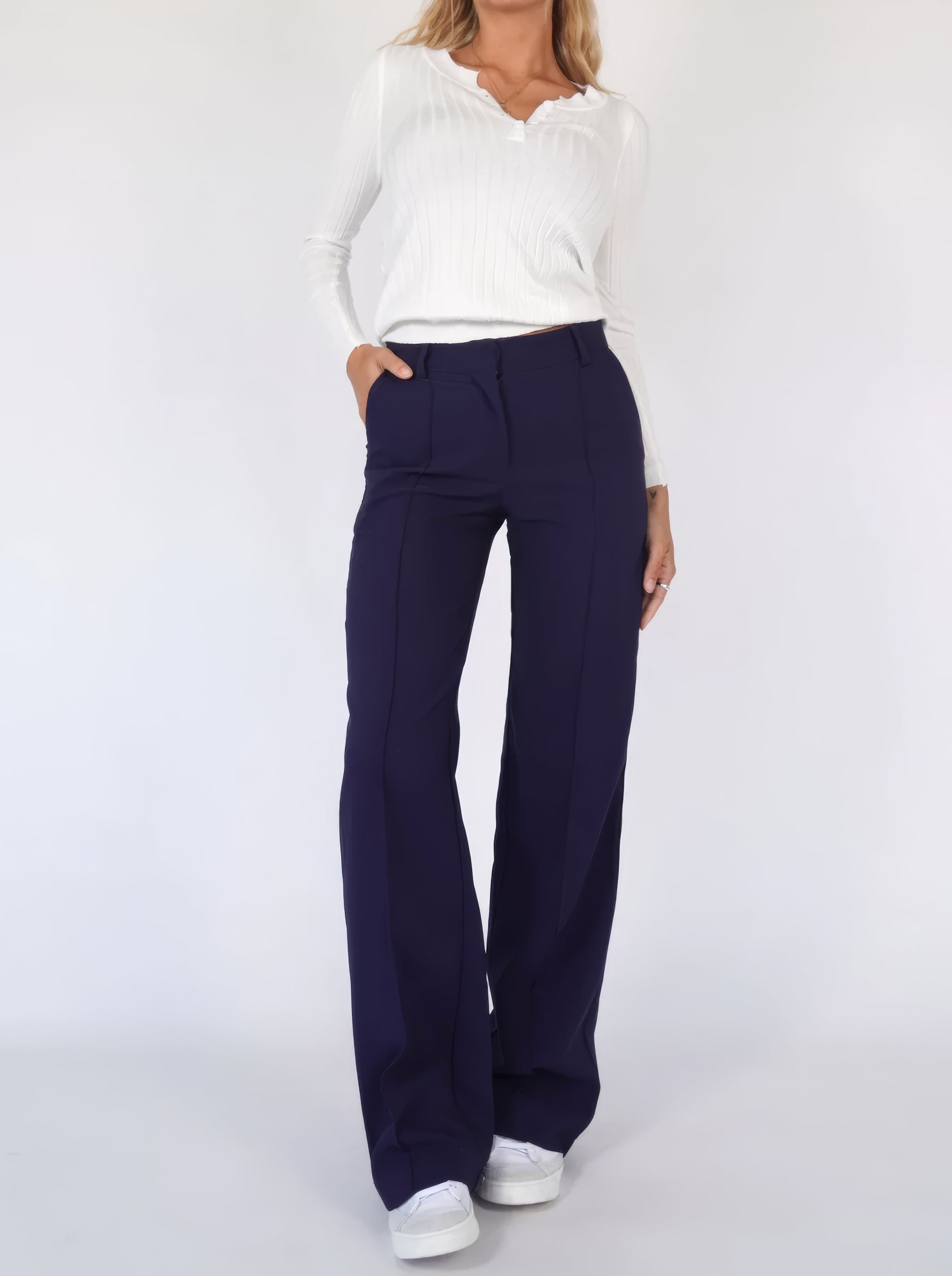 Marlene | Women's Wide High-Waisted Marlene Trousers 10
