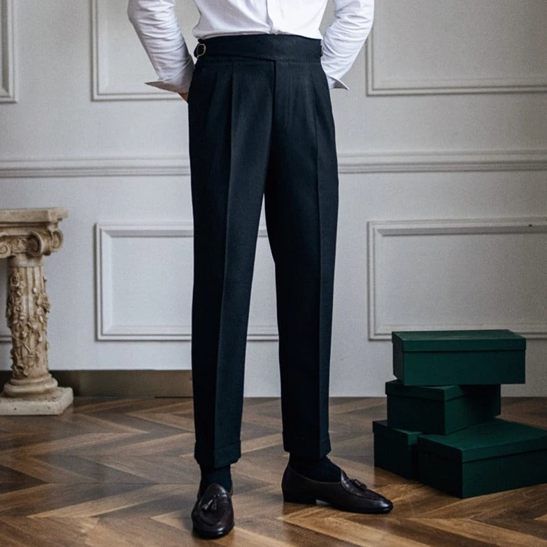 Men's trousers with a high waist and pleats. 4