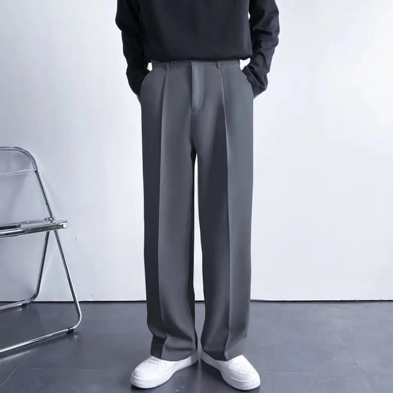 Men's trousers with pleats, belt loops and straight leg 3