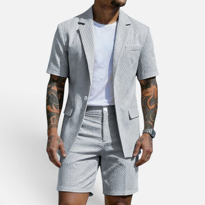 Two-piece structured short-sleeved blazer and shorts set 2