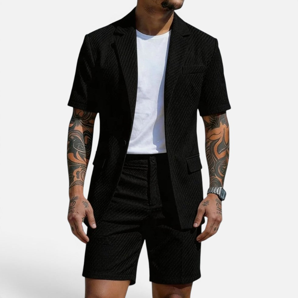 Two-piece structured short-sleeved blazer and shorts set 3