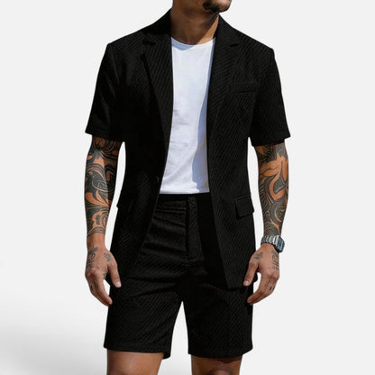 Two-piece structured short-sleeved blazer and shorts set 3
