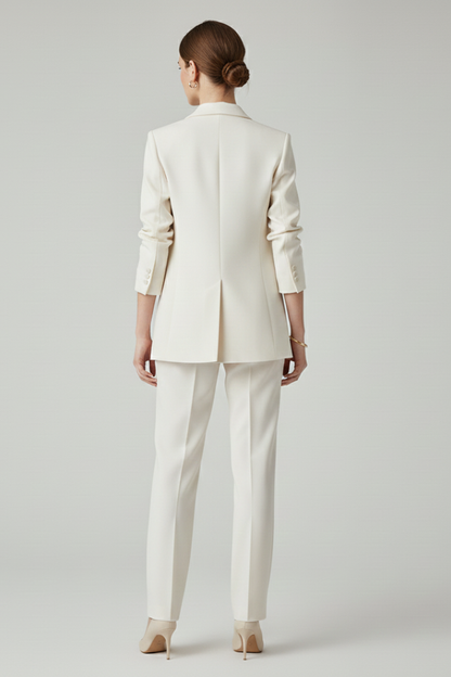 Women’s Blazer Set with Defined Shape and Straight-Leg Trousers 3