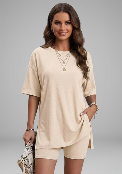 Women’s Casual Two-Piece Set with Oversized Round-Neck Top and Biker Shorts 11