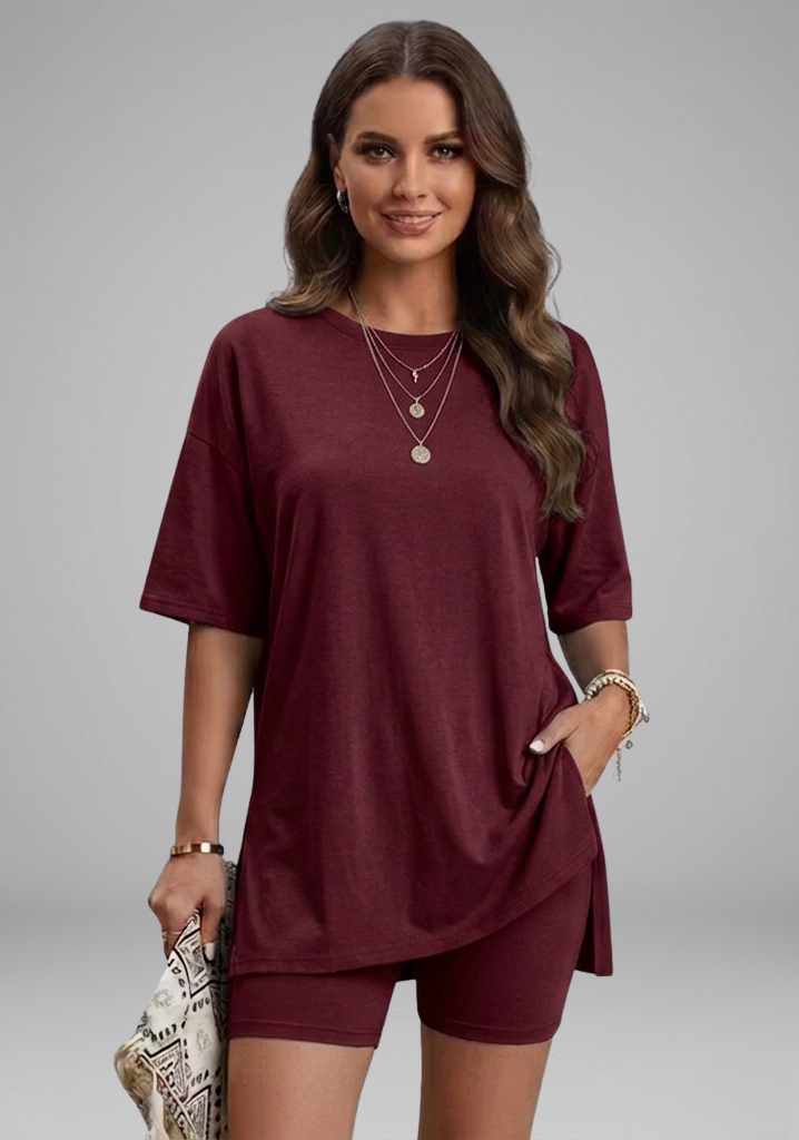 Women’s Casual Two-Piece Set with Oversized Round-Neck Top and Biker Shorts 12