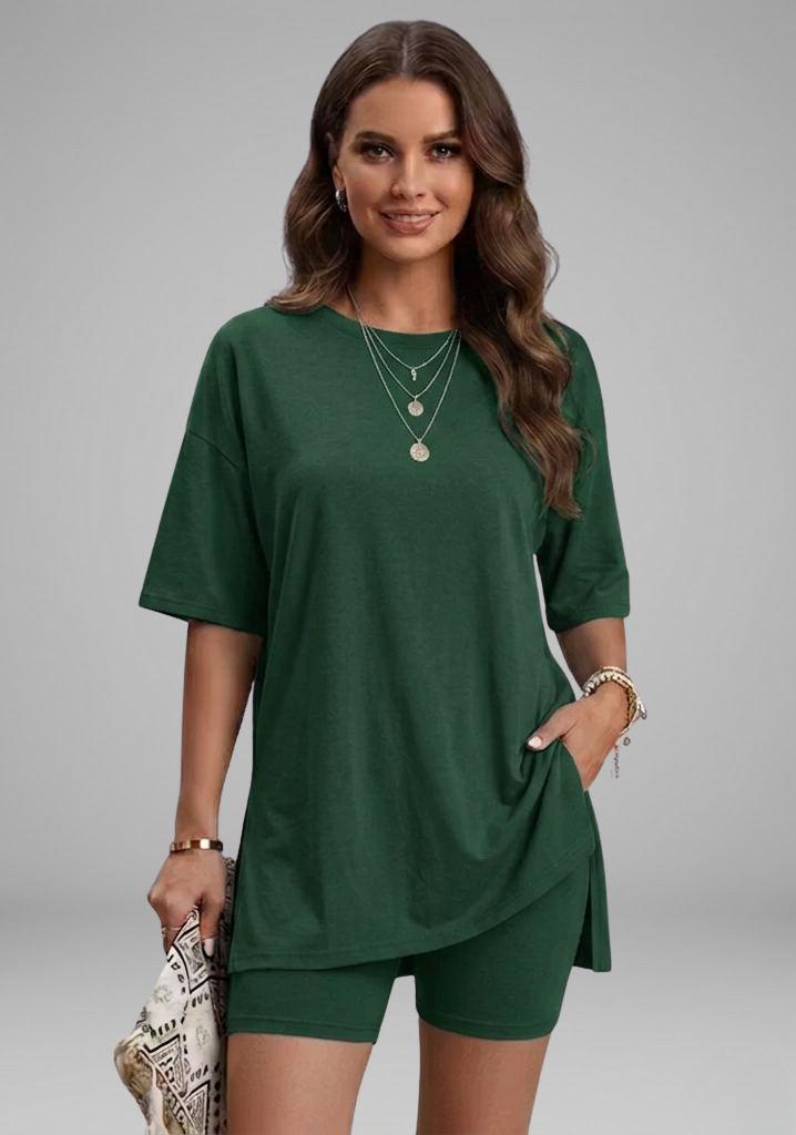 Women’s Casual Two-Piece Set with Oversized Round-Neck Top and Biker Shorts 13