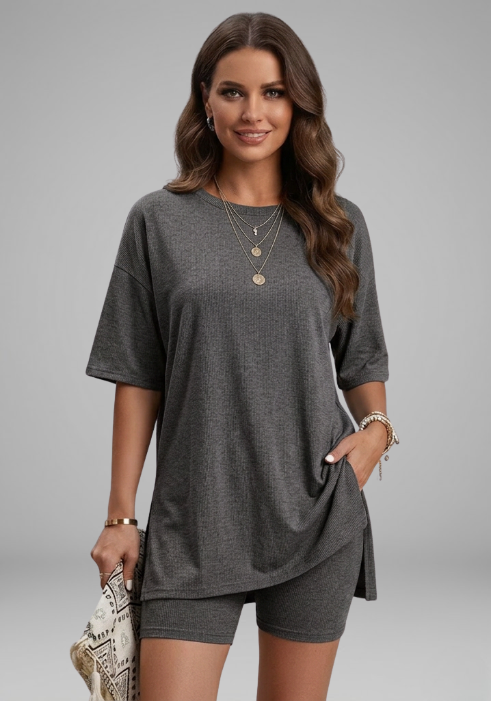 Women’s Casual Two-Piece Set with Oversized Round-Neck Top and Biker Shorts 9