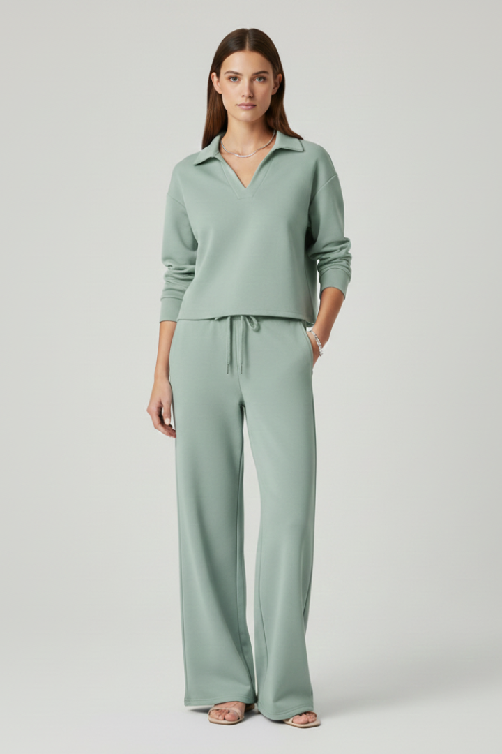 Women’s Two-Piece Set with V-Neck Top and Wide-Leg Pants 5