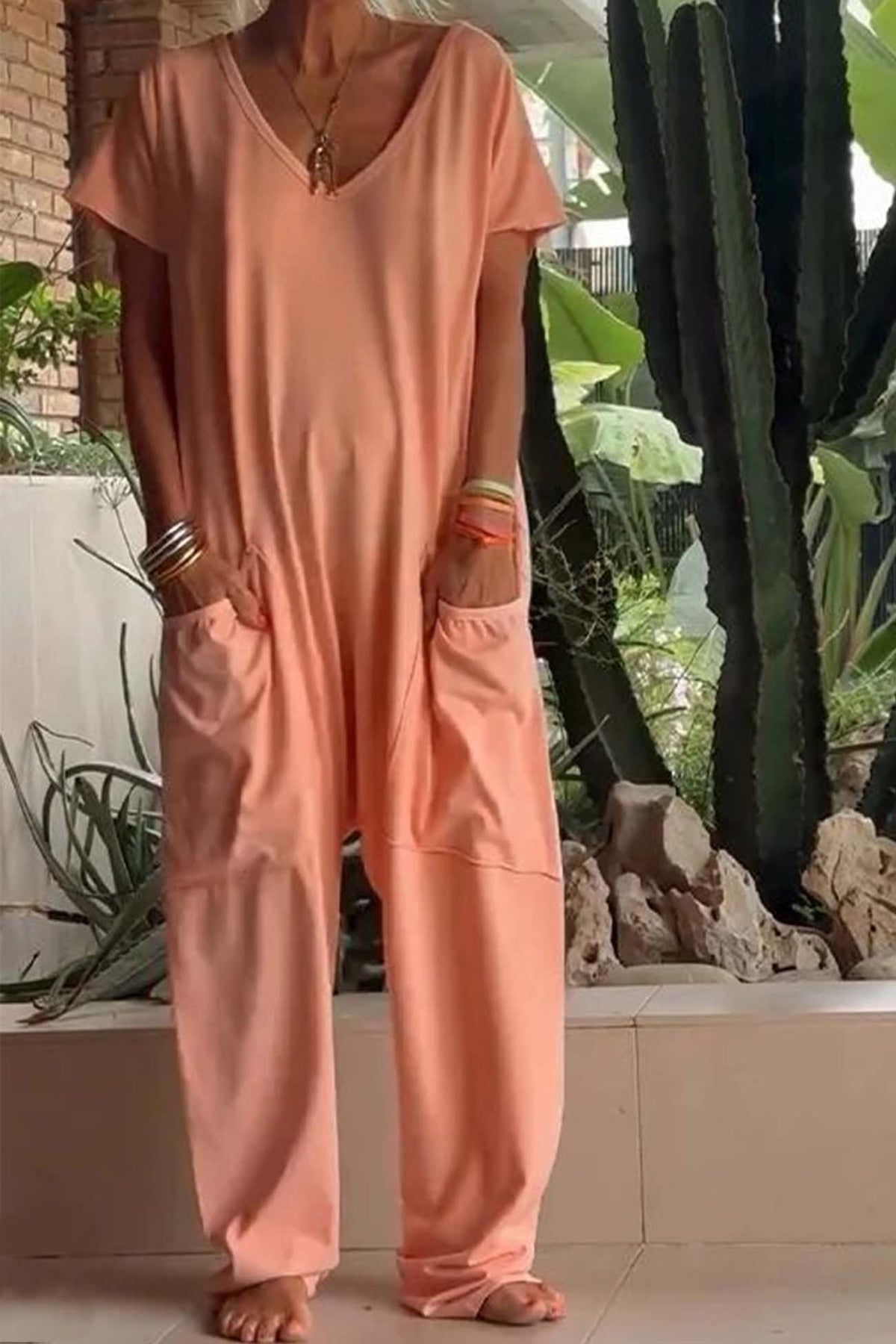 Women's Loose V-Neck Jumpsuit with Short Sleeves and Pockets