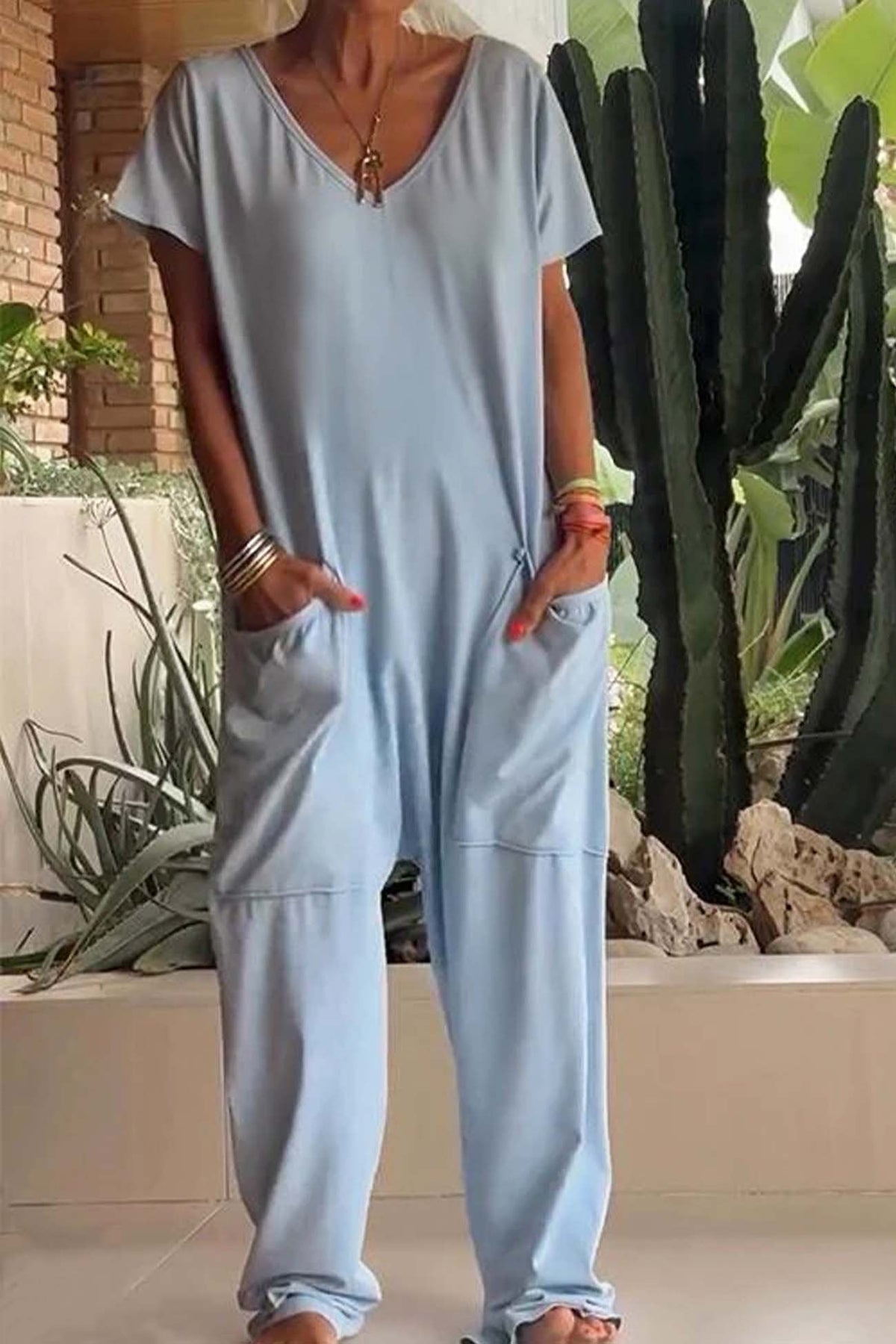 Women's Loose V-Neck Jumpsuit with Short Sleeves and Pockets