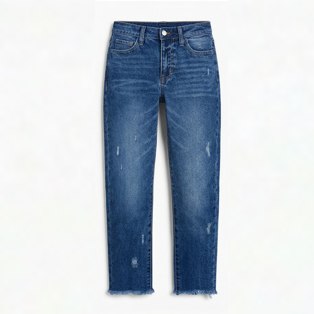 Women's Straight Leg Cropped Jeans with Raw Hem